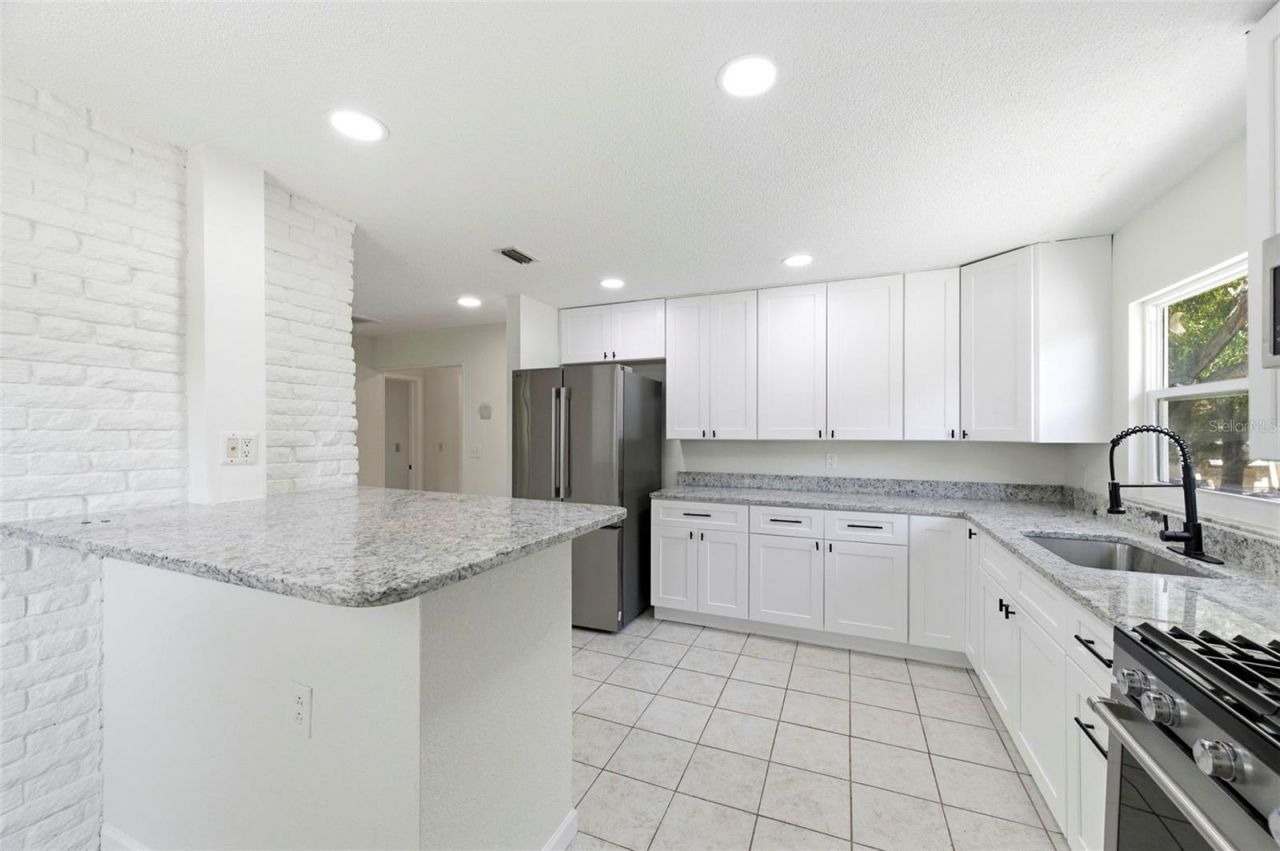 5136 68th Street N, Saint Petersburg, FL 33709 Photo