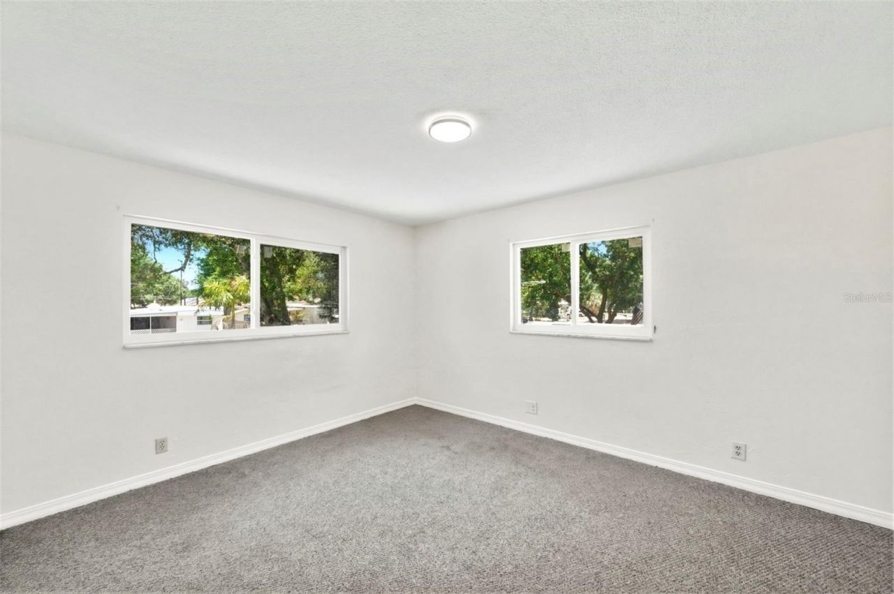 5136 68th Street N, Saint Petersburg, FL 33709 Photo
