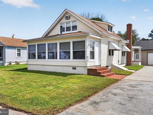 513 CLINTON STREET , DELAWARE CITY, DE 19706