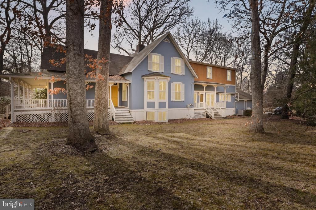 206 GROVE AVENUE, WASHINGTON GROVE, MD 20880