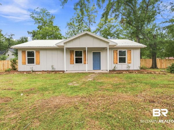 1700 S Oak Street, Foley, AL 36535