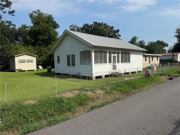 184 POST Street , Killona, LA 70057