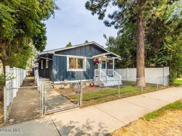 305 E 15th AVE, Post Falls, ID 83854