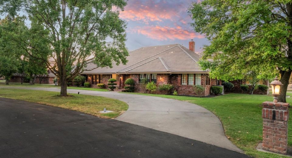 9019 Poplar Hollow Way, Elk Grove, CA 95624 Photo