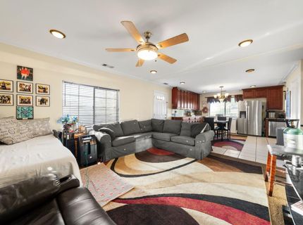 9019 Poplar Hollow Way, Elk Grove, CA 95624 Photo