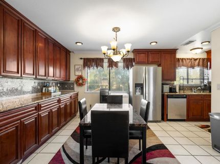 9019 Poplar Hollow Way, Elk Grove, CA 95624 Photo