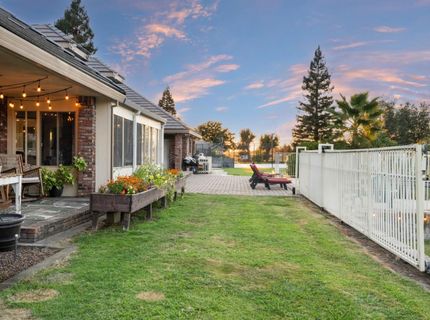 9019 Poplar Hollow Way, Elk Grove, CA 95624 Photo