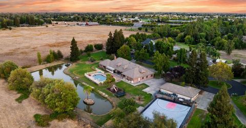 9019 Poplar Hollow Way, Elk Grove, CA 95624 Photo