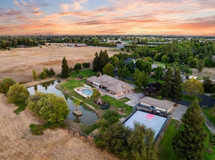 9019 Poplar Hollow Way, Elk Grove, CA 95624 Photo