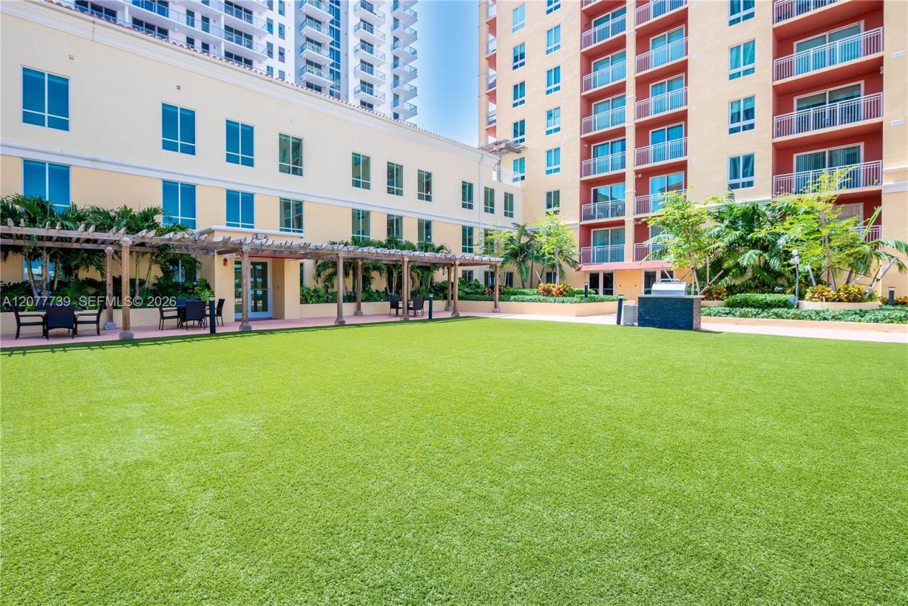7350 SW 89th St, Unit 706S, Miami, FL 33156 Photo