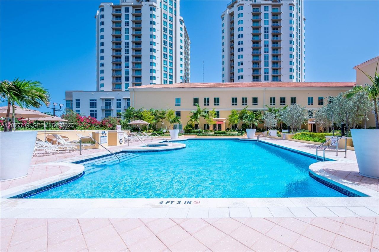 7350 SW 89th St, Unit 706S, Miami, FL 33156 Photo
