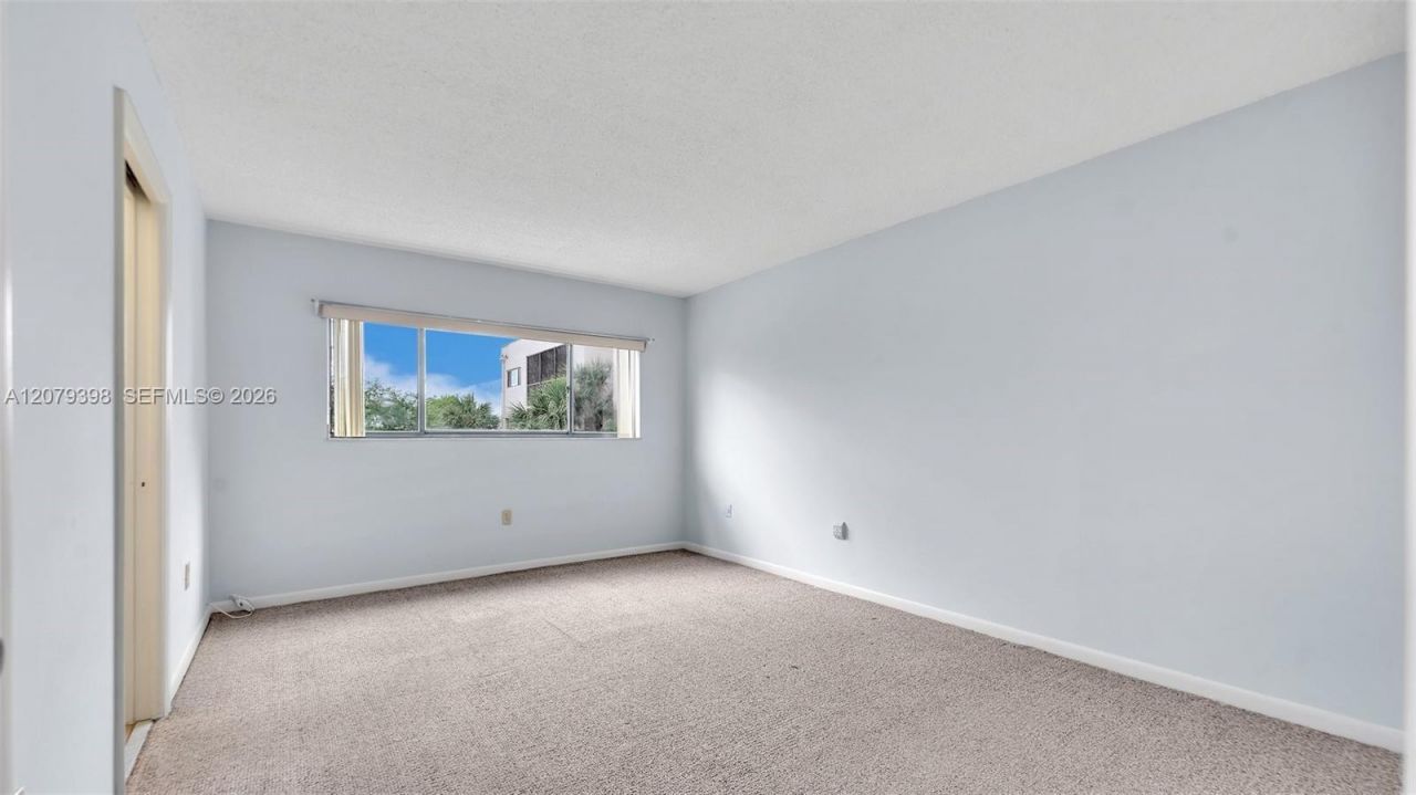 8500 SW 133rd Ave Rd , Unit 302, Miami, FL 33183 Photo
