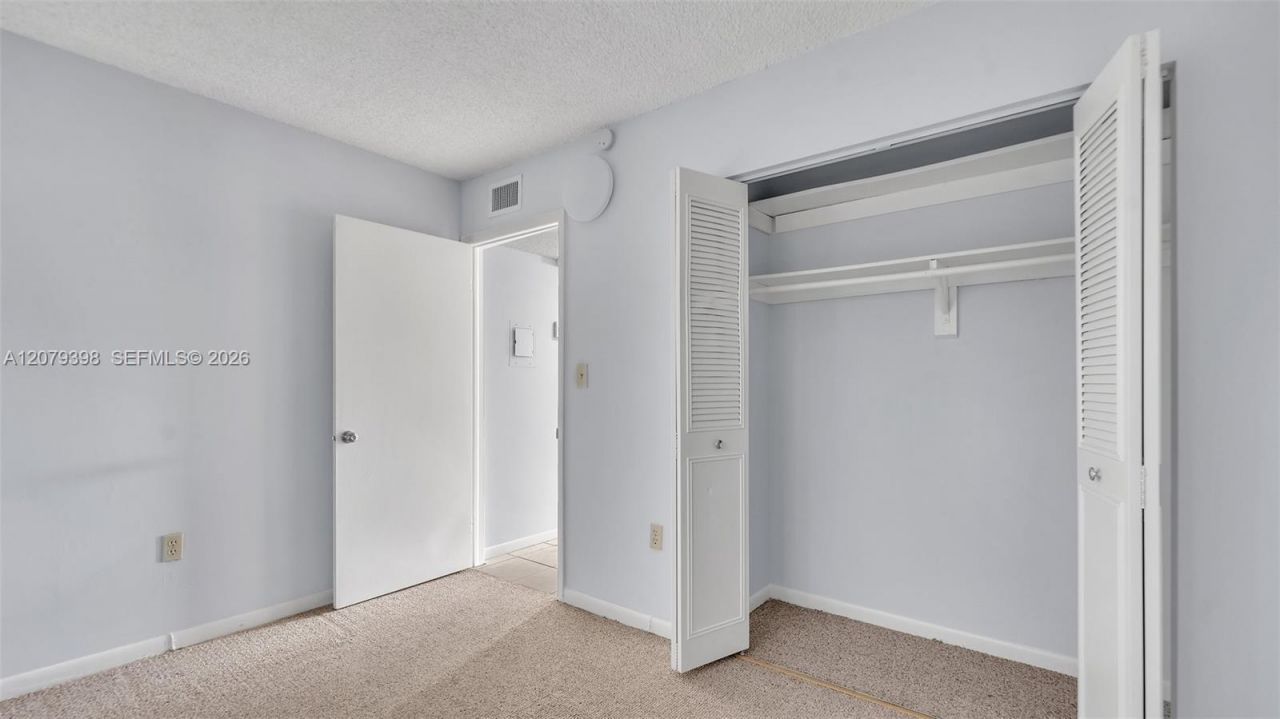 8500 SW 133rd Ave Rd , Unit 302, Miami, FL 33183 Photo