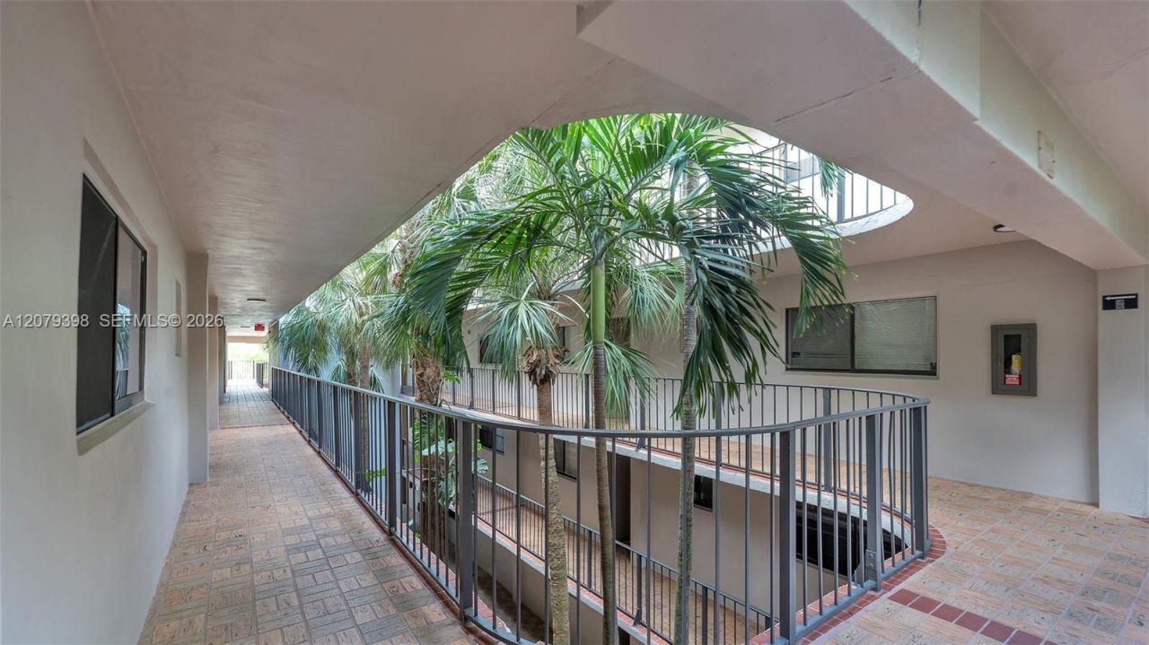 8500 SW 133rd Ave Rd , Unit 302, Miami, FL 33183 Photo
