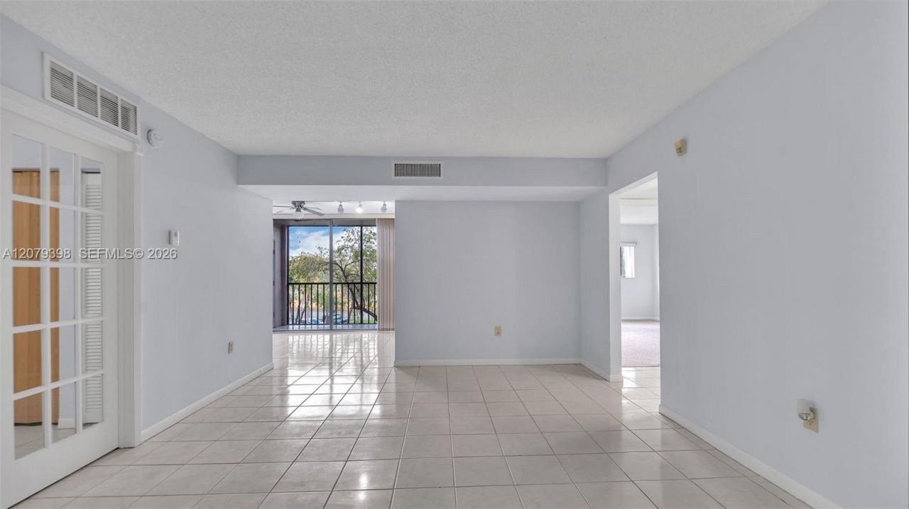 8500 SW 133rd Ave Rd , Unit 302, Miami, FL 33183 Photo