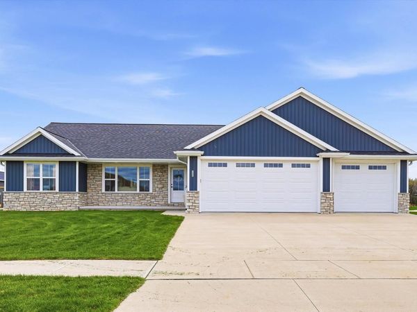 2359 TIGERWOOD TRAIL, De Pere, WI 54115