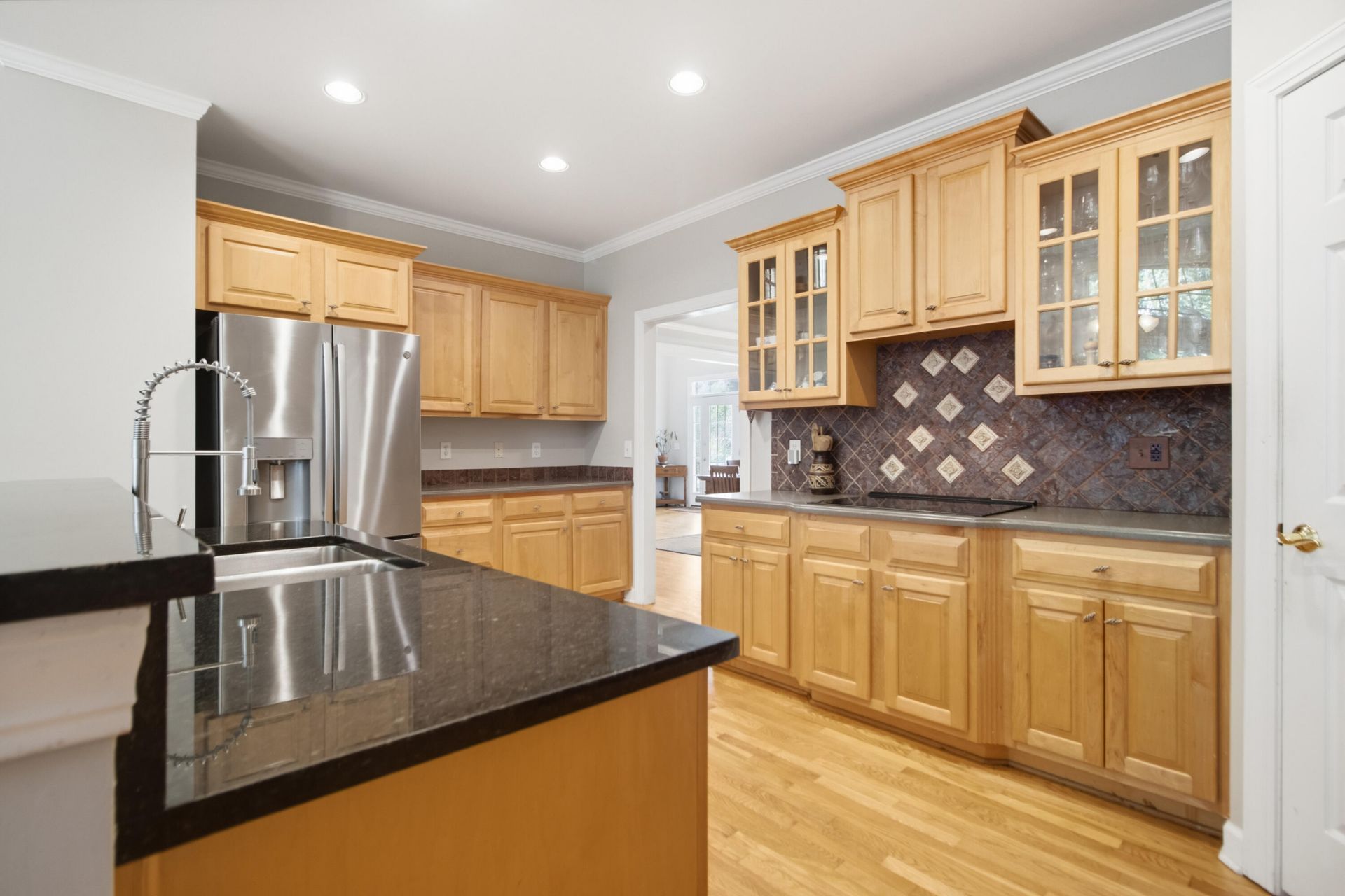 2323 Darts Cove Way Photo 25