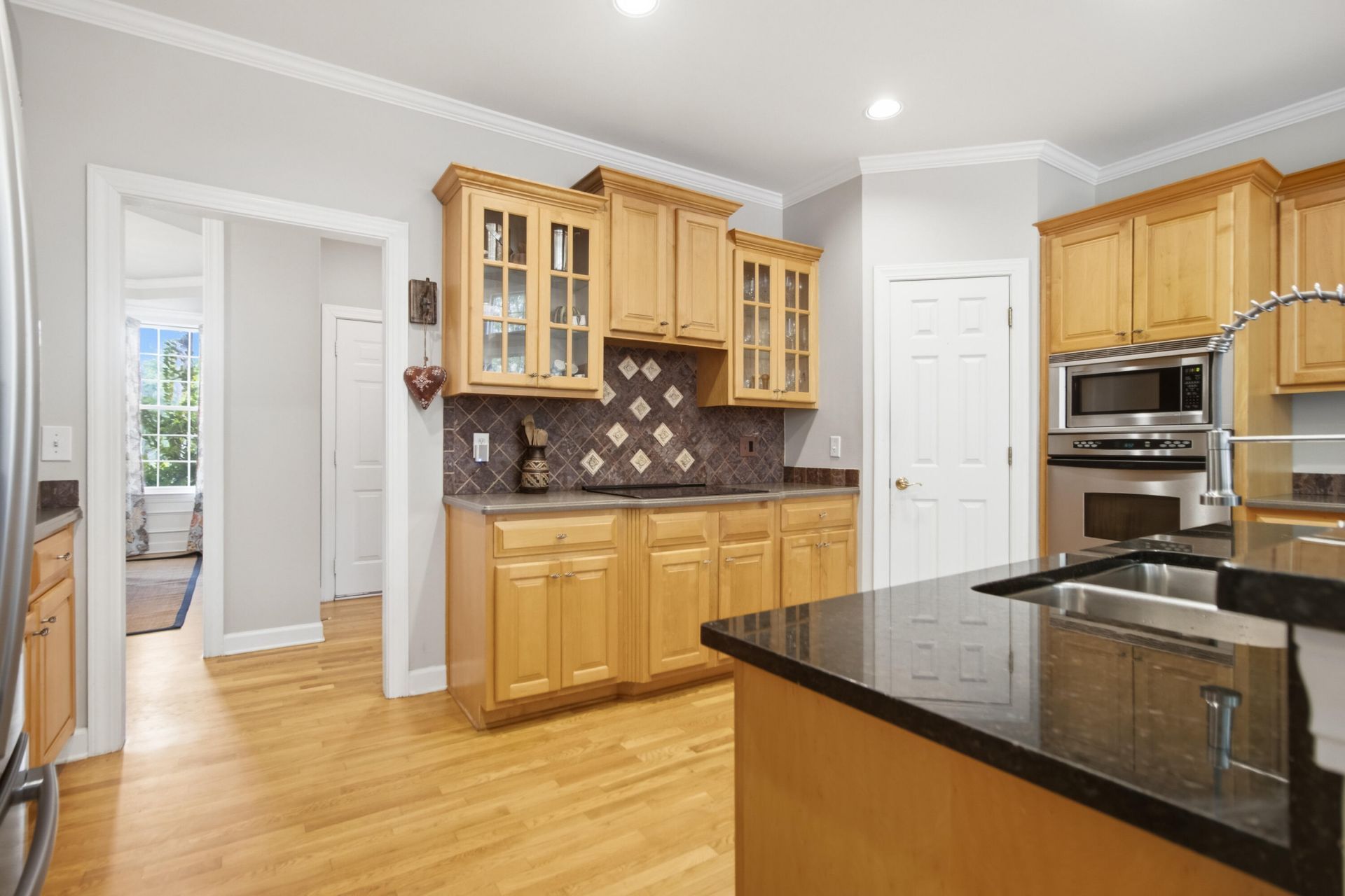 2323 Darts Cove Way Photo 27