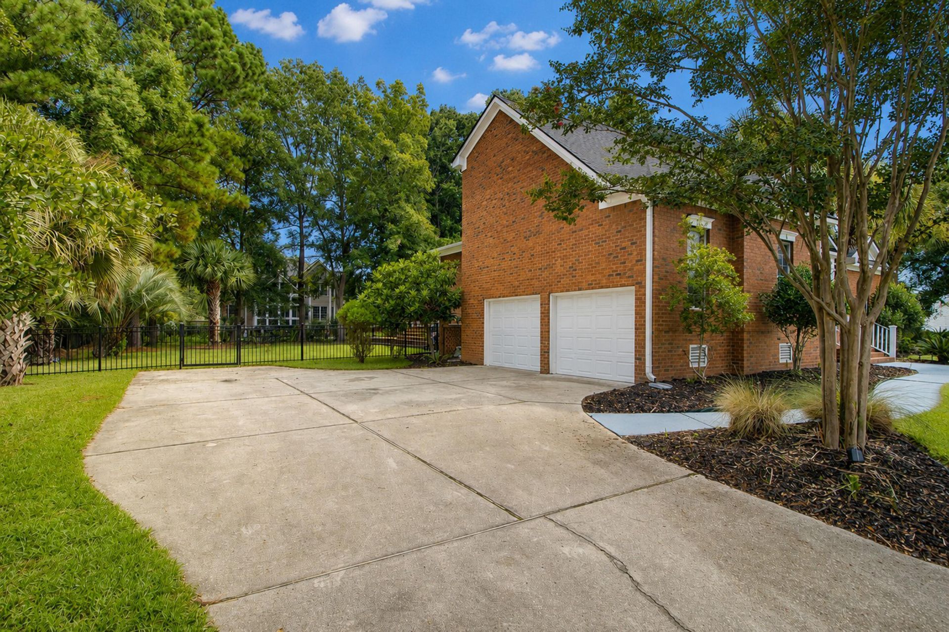 2323 Darts Cove Way Photo 45