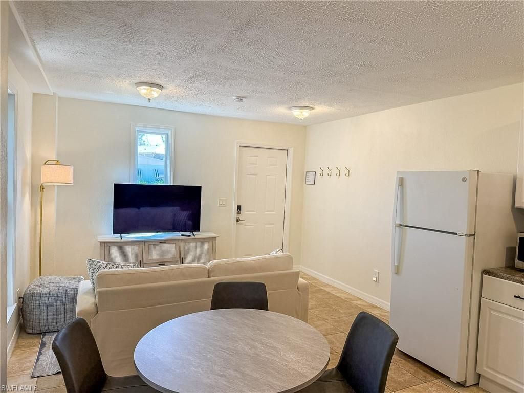 229 Fairweather Ln, Fort Myers Beach, FL 33931 Photo