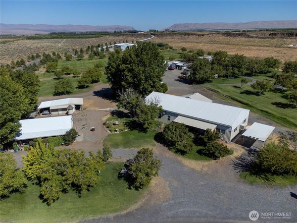 19946 E Desert Aire Dr SW , Mattawa, WA 99349