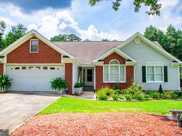 10 Mountain Oaks Drive, Carrollton, GA 30116