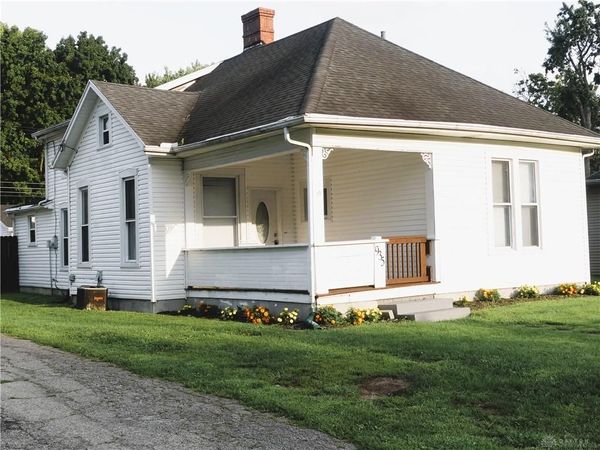 935 S Detroit Street, Xenia, OH 45385