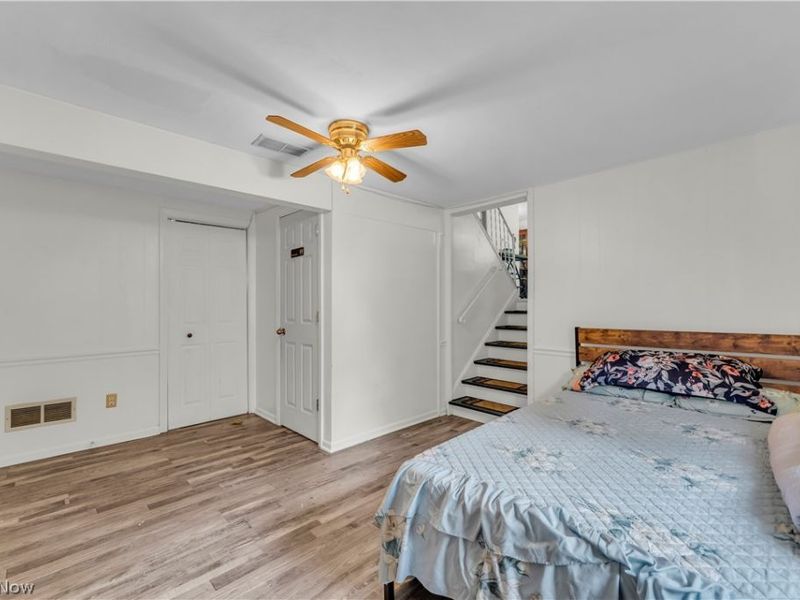 596 Eric Drive, Akron, OH 44305 Photo 18