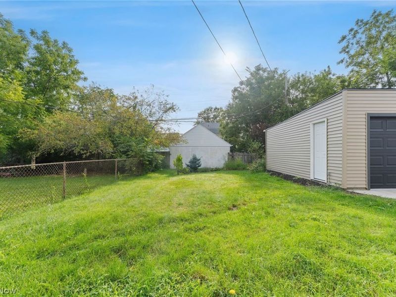 3569 W 136th Street, Cleveland, OH 44111 Photo 13