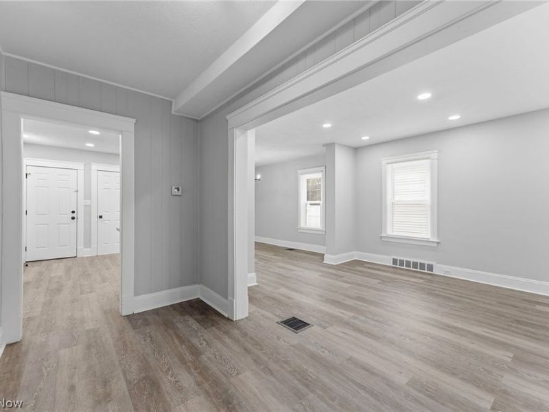 3569 W 136th Street, Cleveland, OH 44111 Photo 19