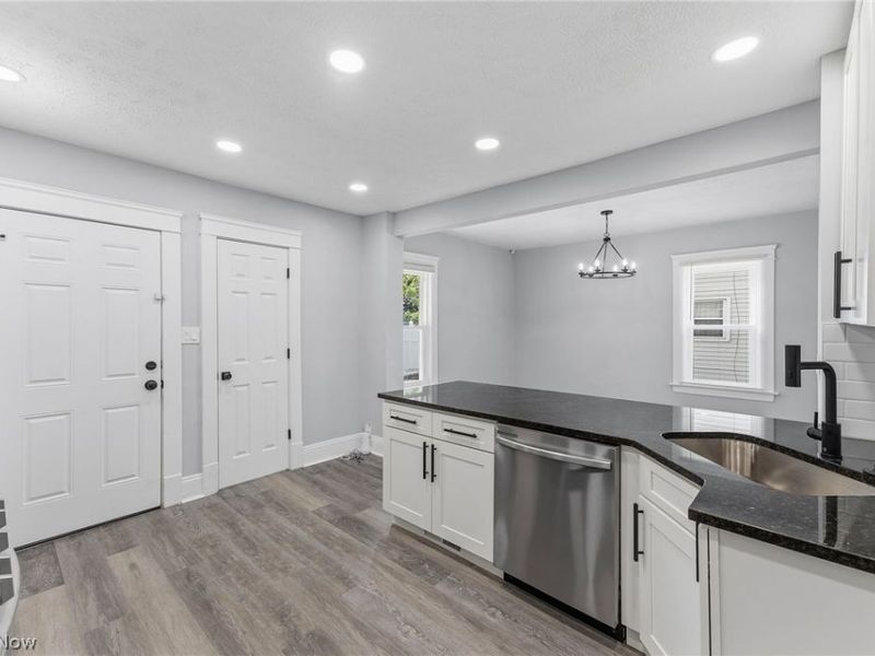 3569 W 136th Street, Cleveland, OH 44111 Photo 24