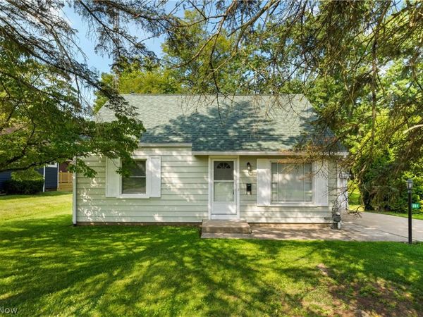 251 Bonnieview Avenue , Alliance, OH 44601