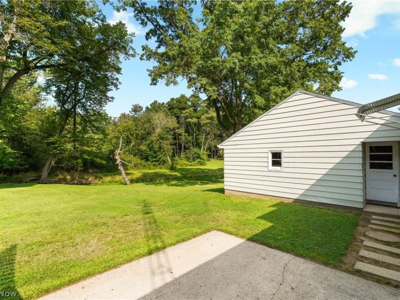 251 Bonnieview Avenue, Alliance, OH 44601 Photo 28