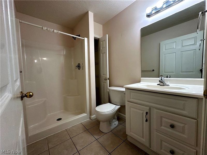 286 Wildwood Avenue, Akron, OH 44320 Photo 6