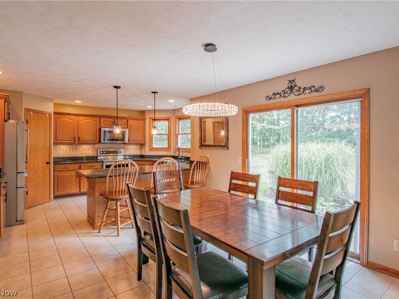 11002 Trenton Road NW, Uniontown, OH 44685 Photo 8