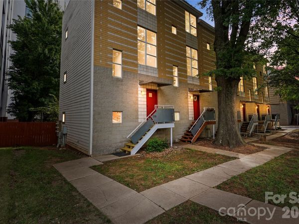 2090 Atherton Heights Lane , Charlotte, NC 28203