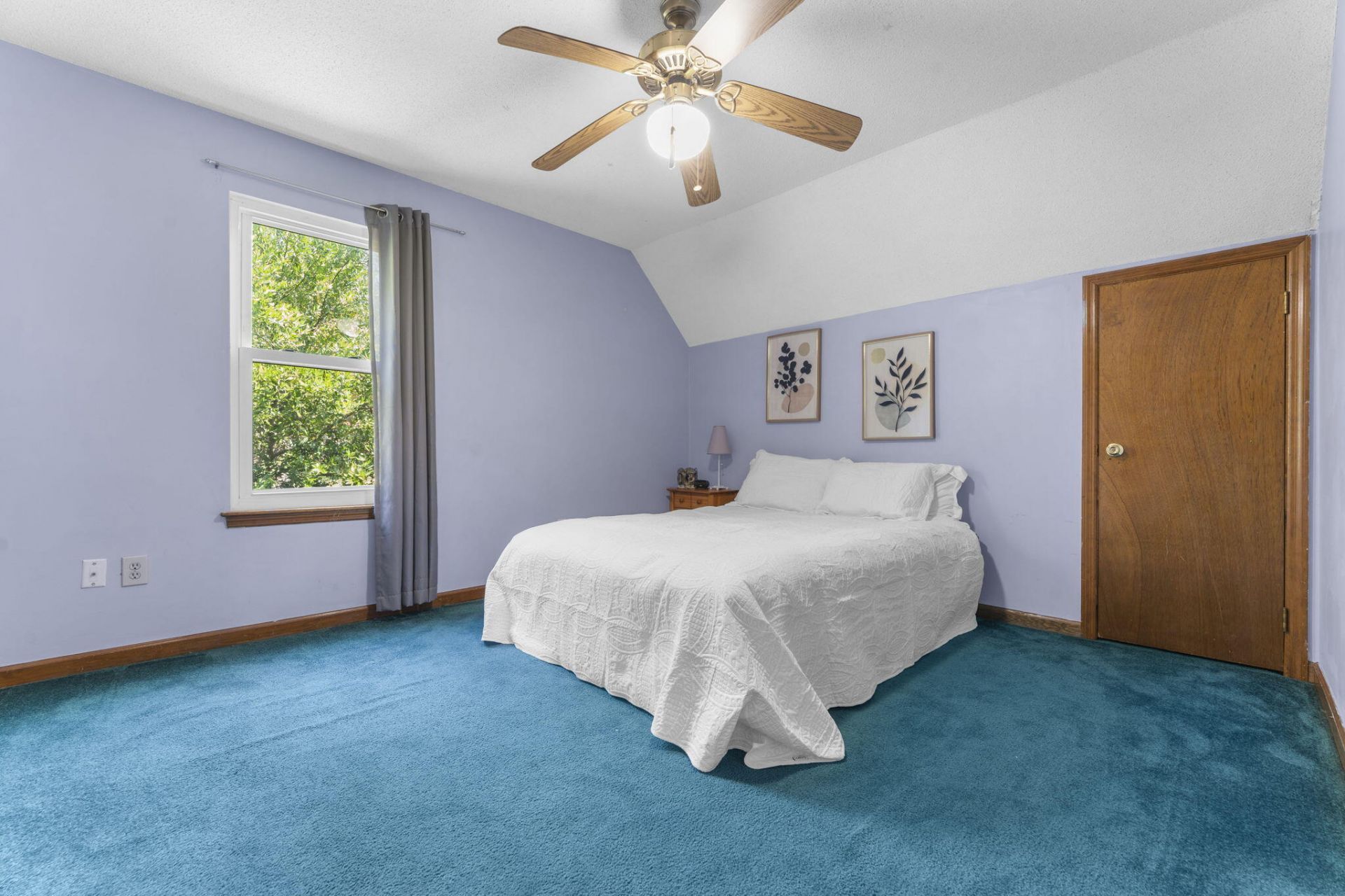 651 Semaht Street Photo 18