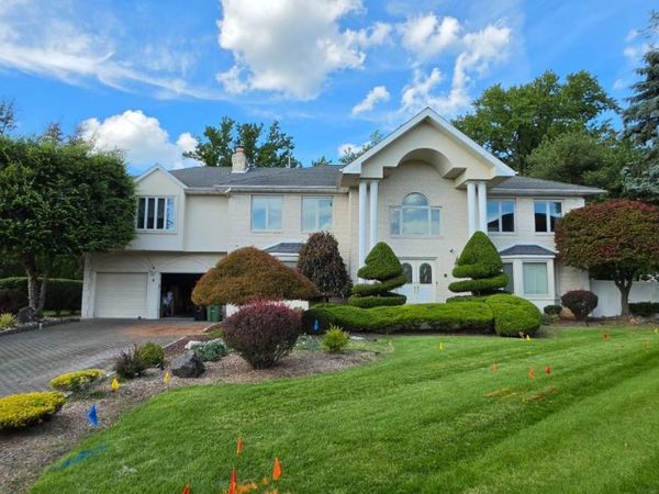 6 Sandra Drive , Edison, NJ 08820