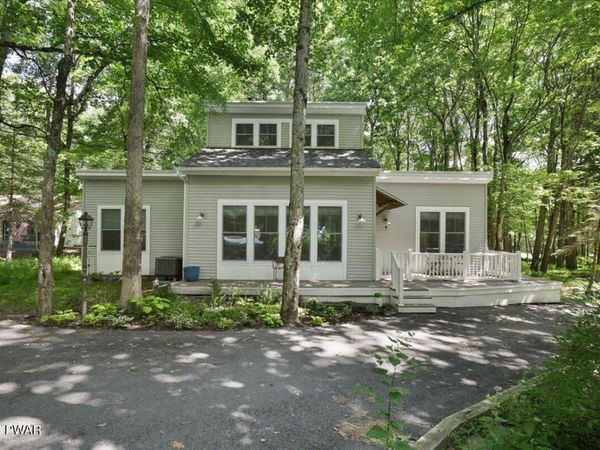 125 Gaskin Drive , Lords Valley, PA 18428