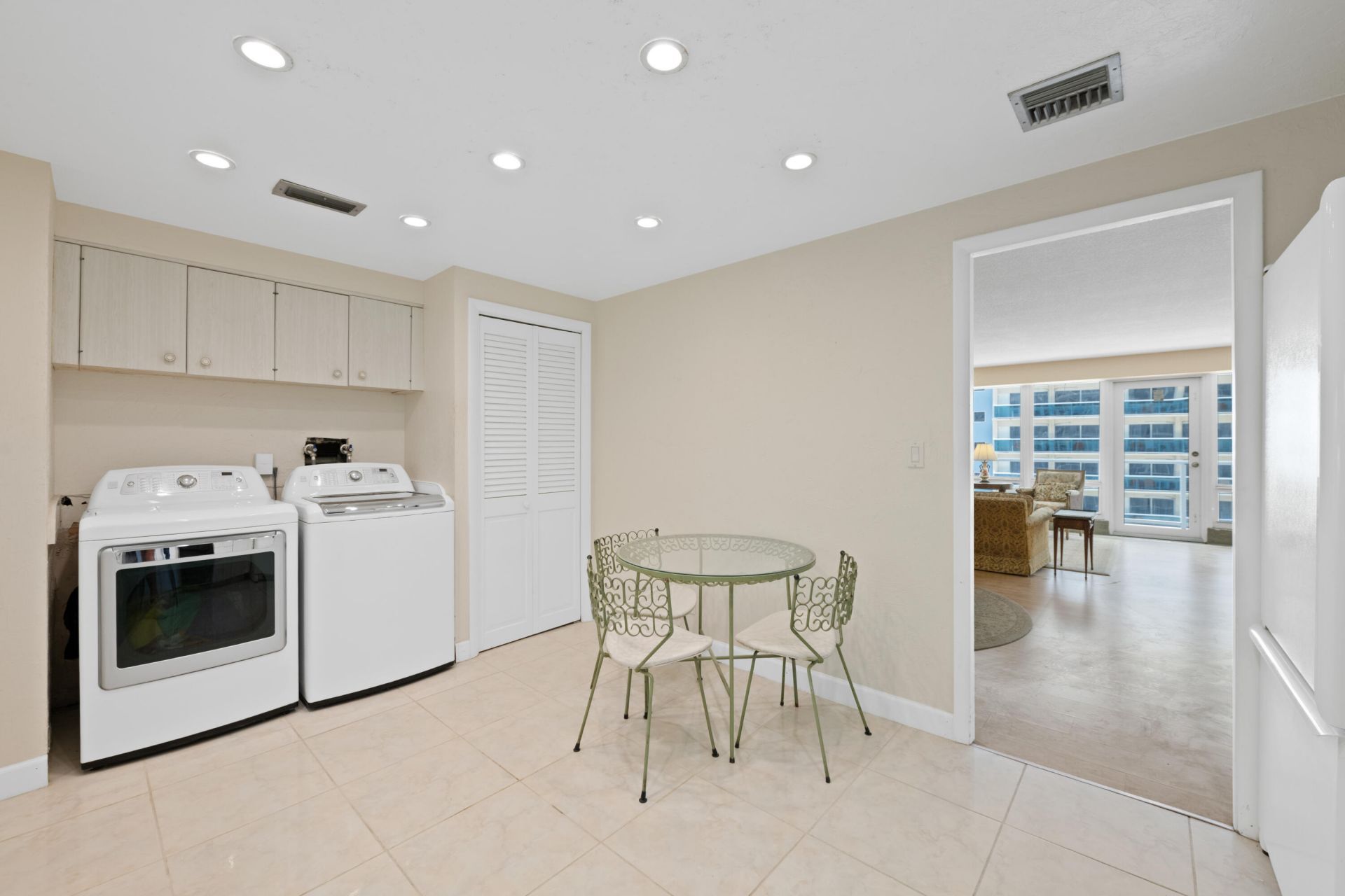4100 Galt Ocean Drive, Unit 408, Fort Lauderdale, FL 33308 Photo