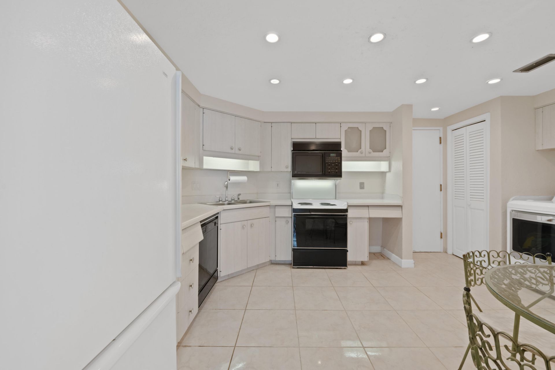 4100 Galt Ocean Drive, Unit 408, Fort Lauderdale, FL 33308 Photo