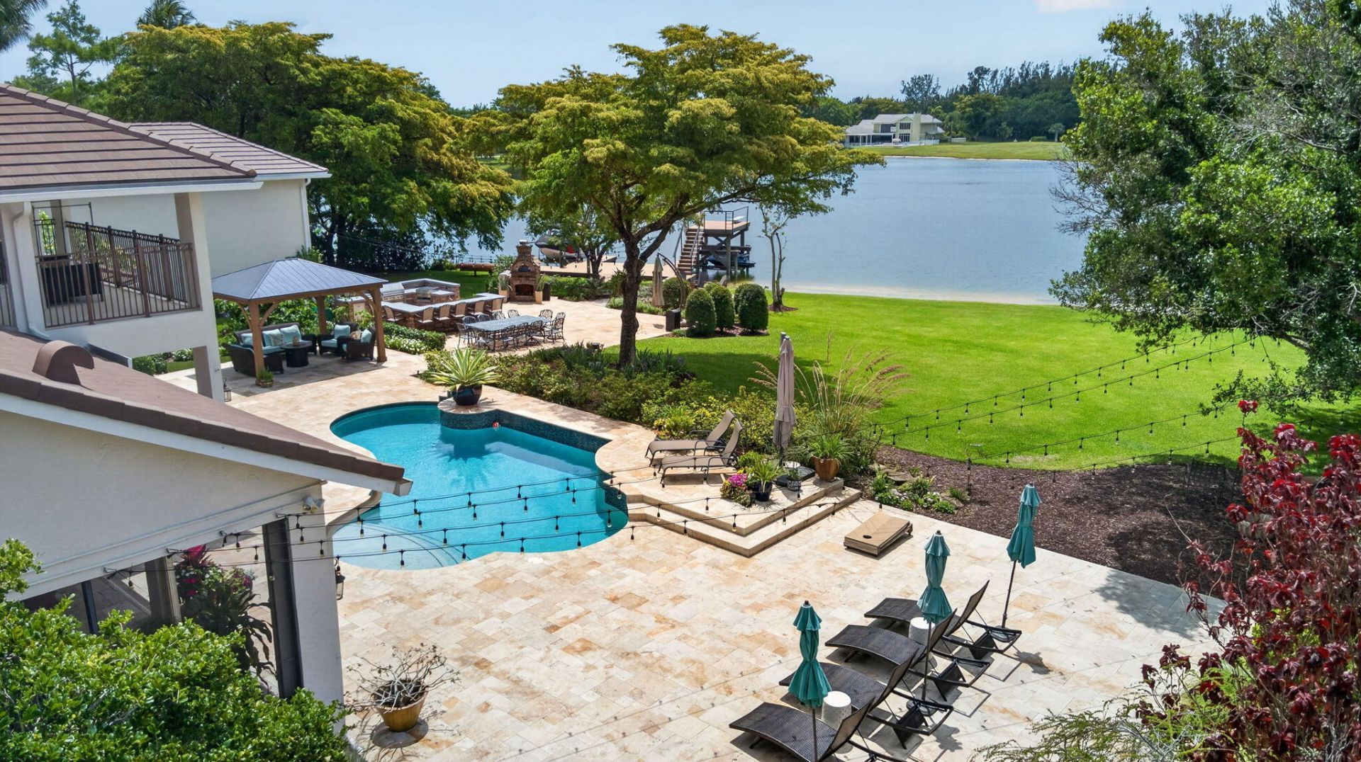 8704 Wendy Lane E, West Palm Beach, FL 33411 Photo