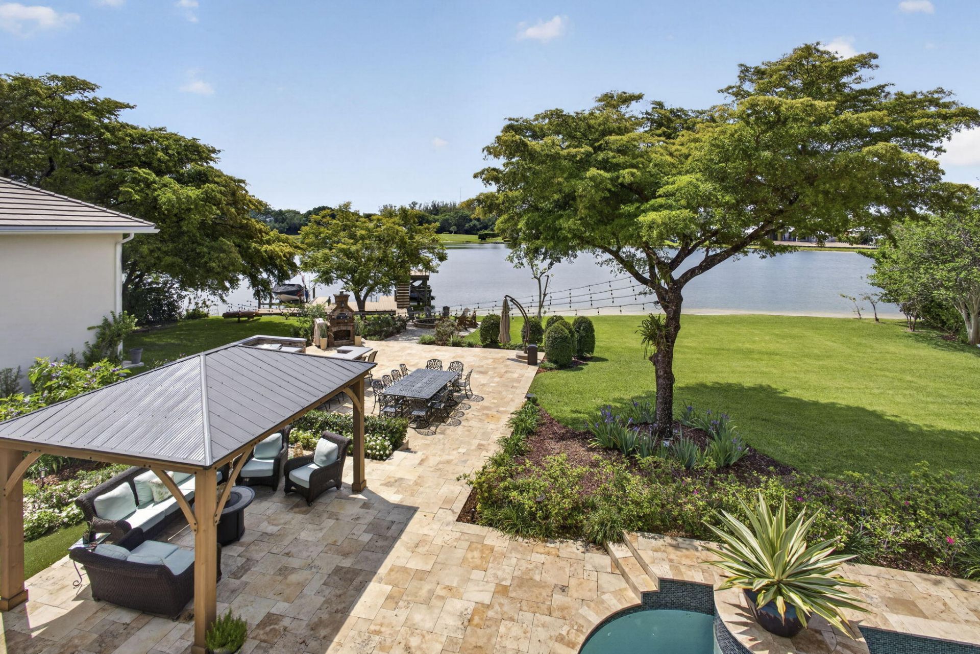 8704 Wendy Lane E, West Palm Beach, FL 33411 Photo