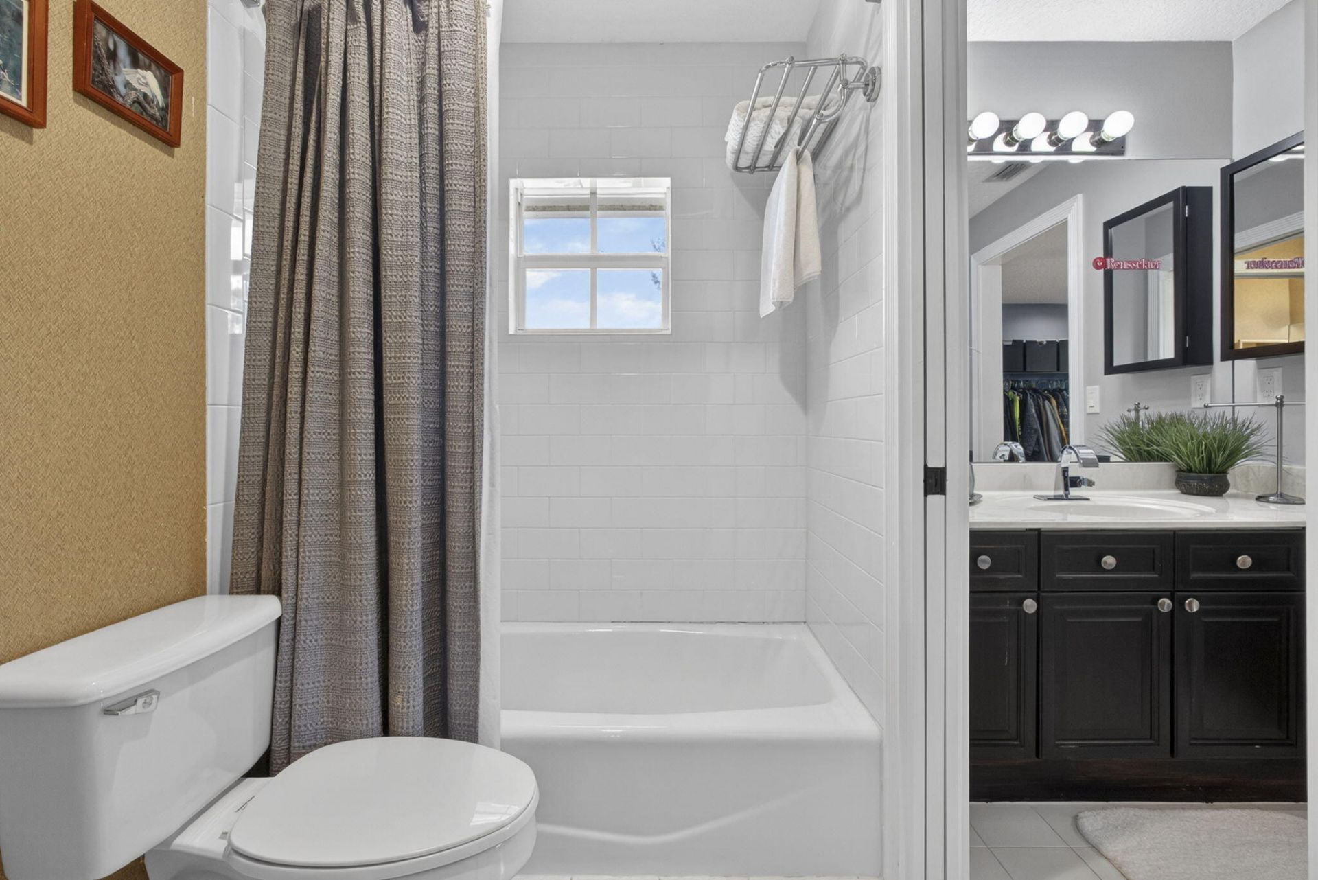 8704 Wendy Lane E, West Palm Beach, FL 33411 Photo