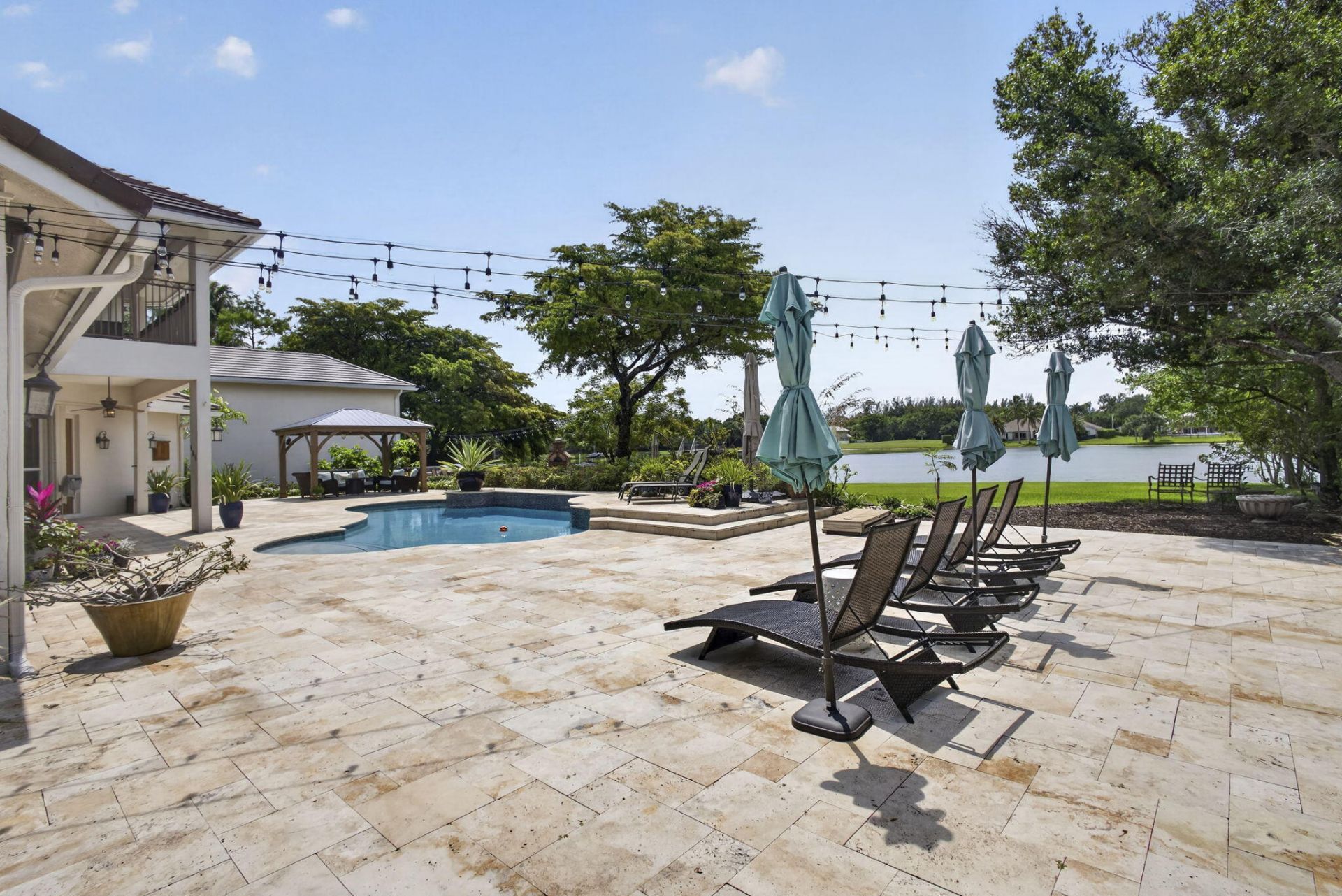 8704 Wendy Lane E, West Palm Beach, FL 33411 Photo