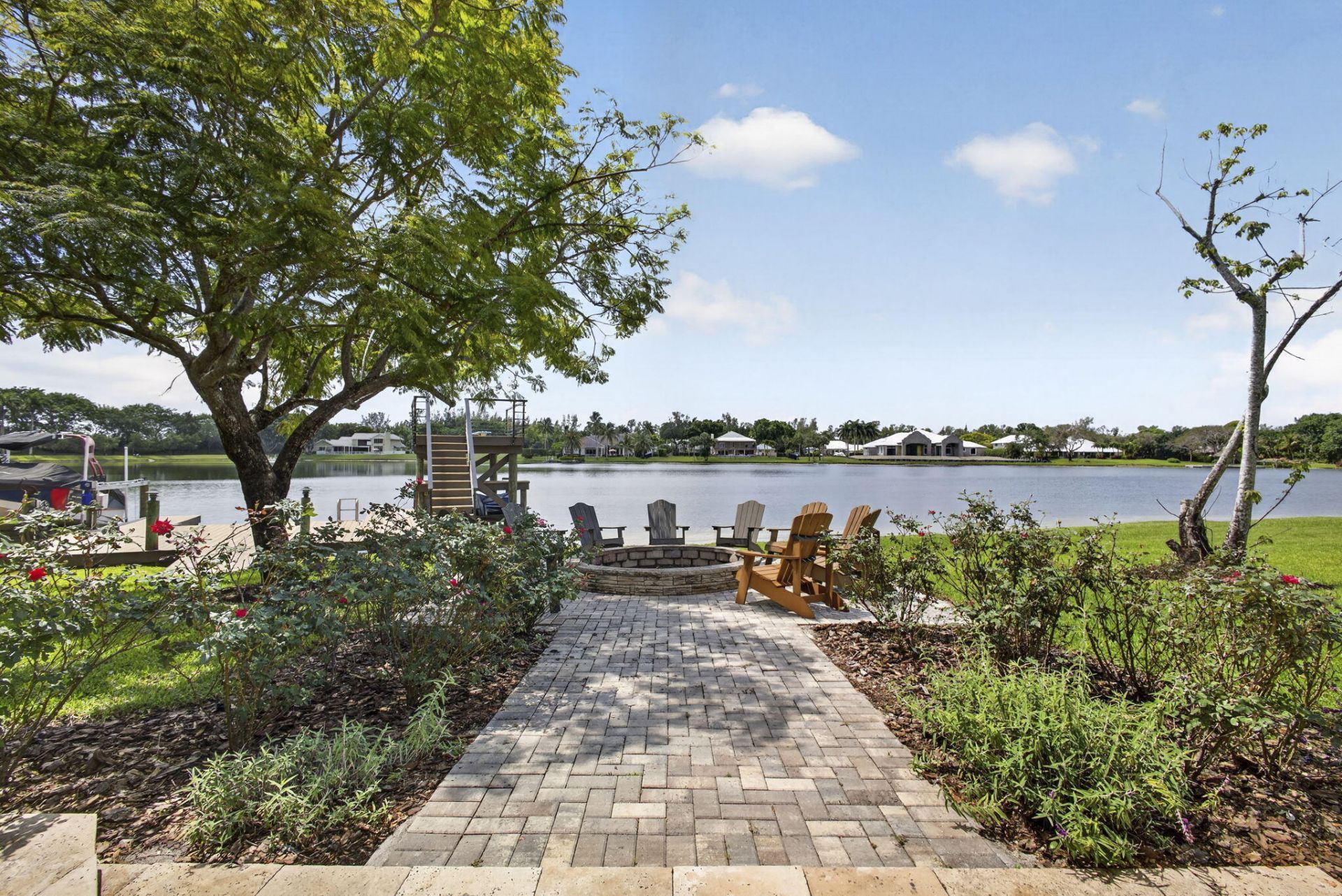 8704 Wendy Lane E, West Palm Beach, FL 33411 Photo