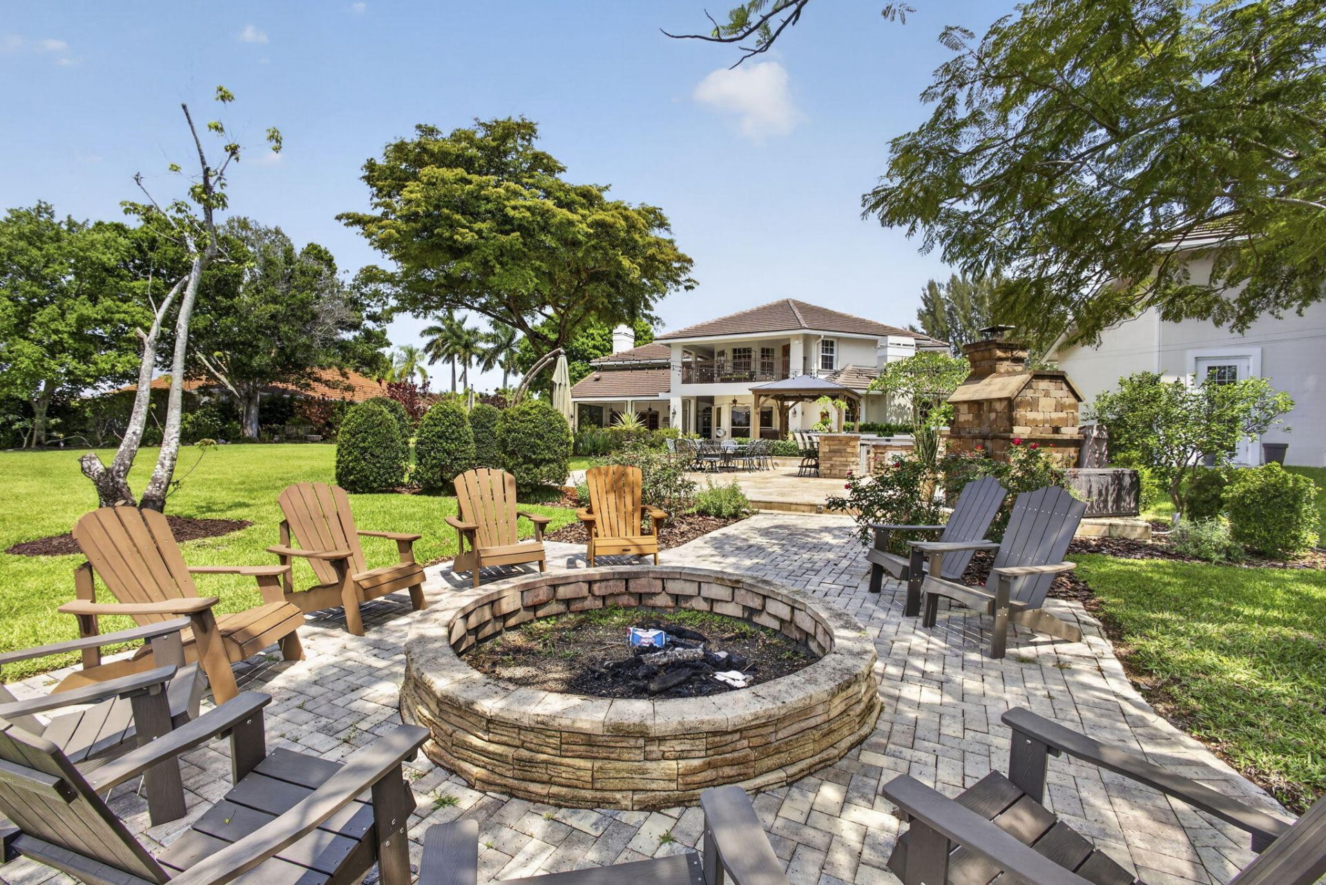 8704 Wendy Lane E, West Palm Beach, FL 33411 Photo