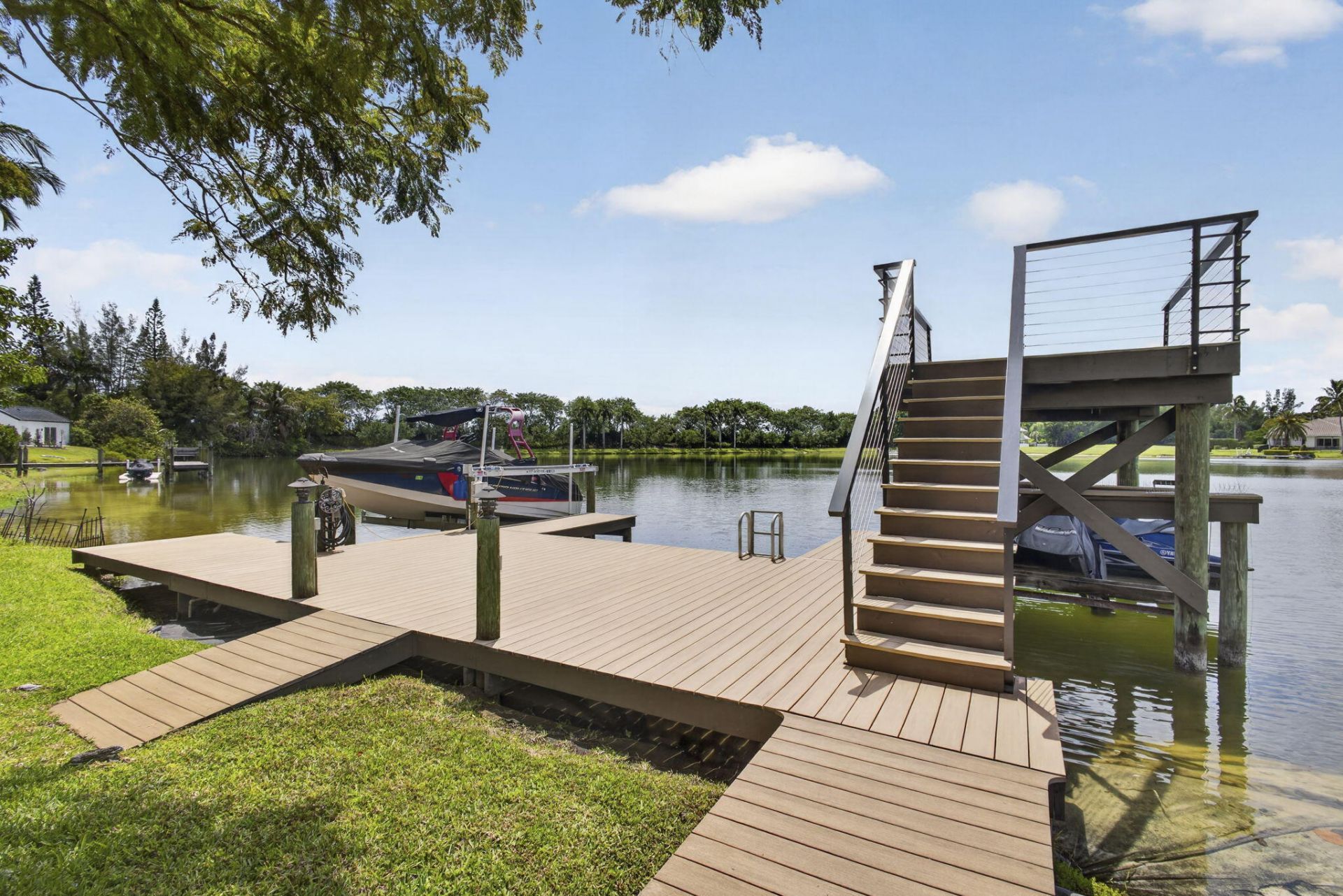8704 Wendy Lane E, West Palm Beach, FL 33411 Photo
