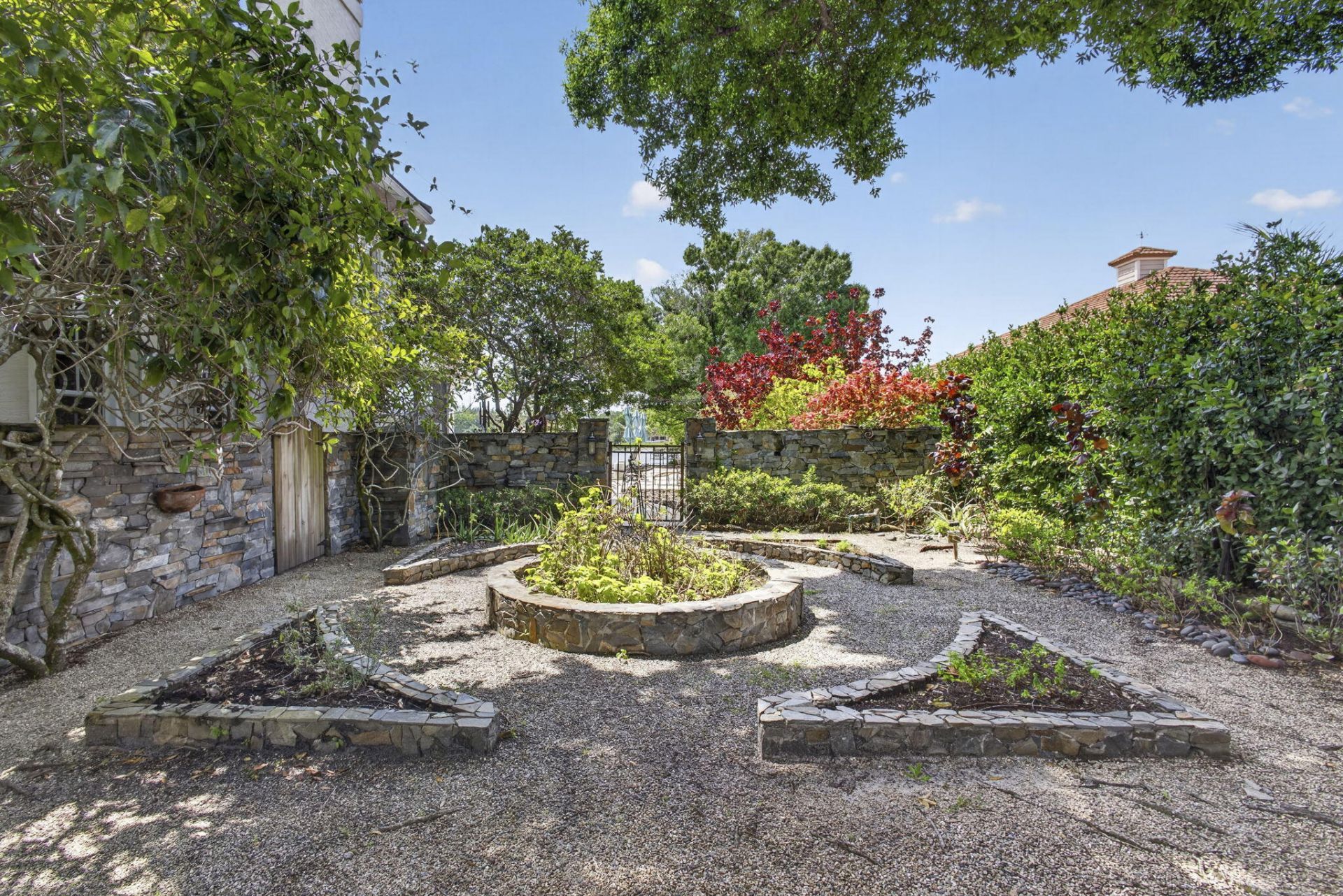 8704 Wendy Lane E, West Palm Beach, FL 33411 Photo