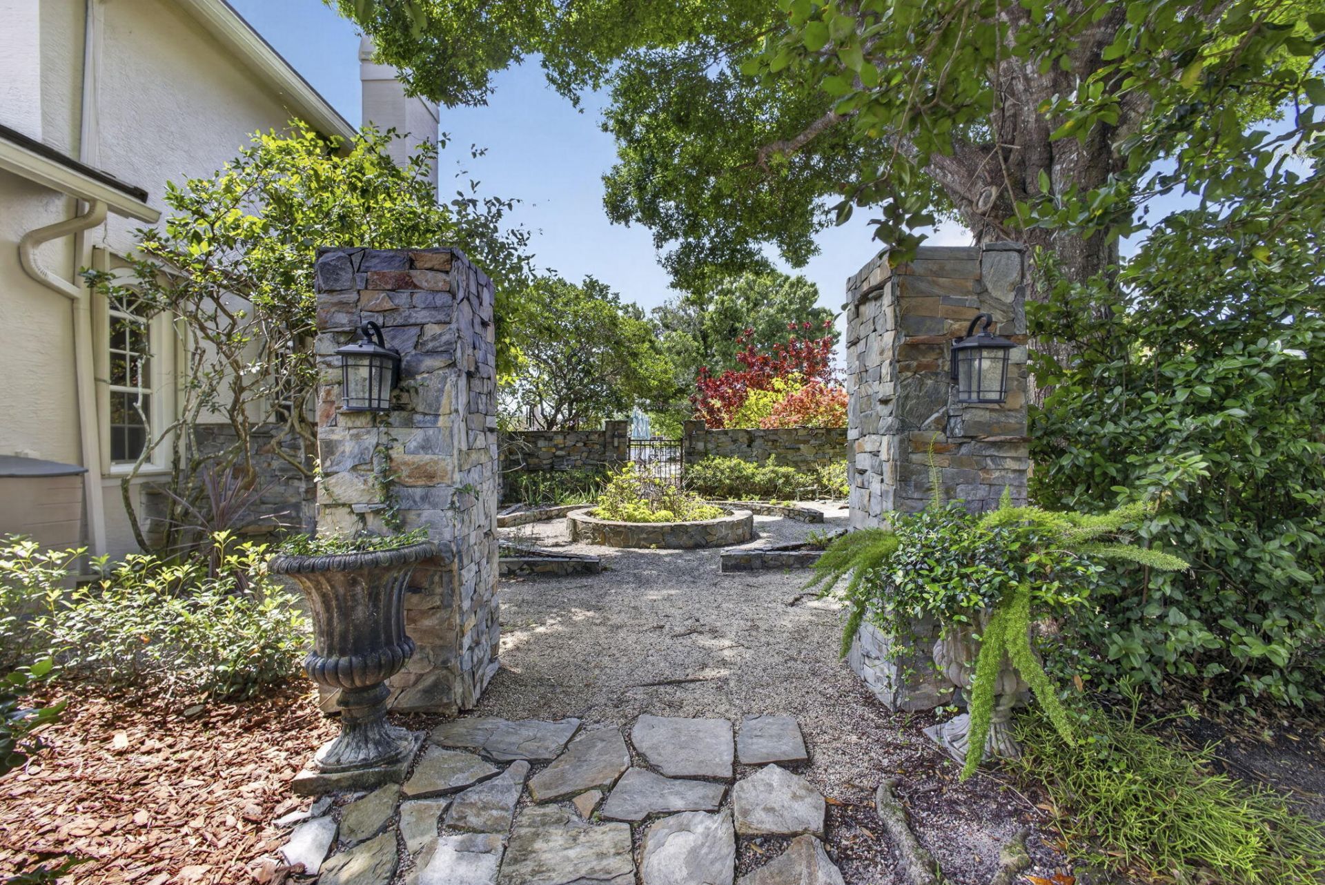 8704 Wendy Lane E, West Palm Beach, FL 33411 Photo